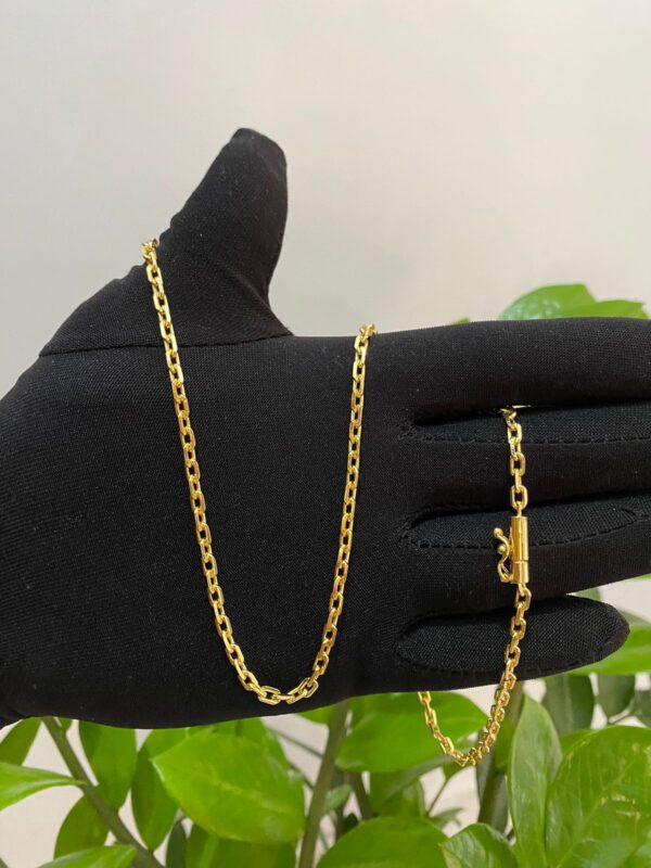 Corrente Cadeado 3mm Banhada a Ouro 18K