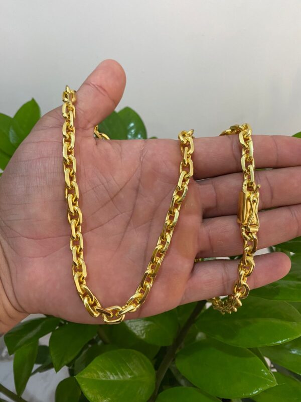 Corrente Cadeado 8mm Banhada a Ouro 18K