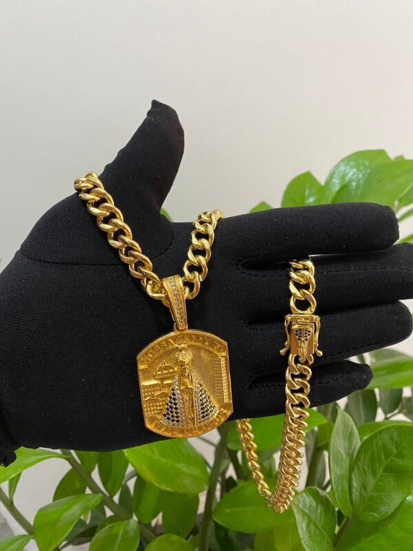 Corrente Pitbull 8mm + Pingente Nossa Senhora Mãe de Deus Banhado a Ouro 18K